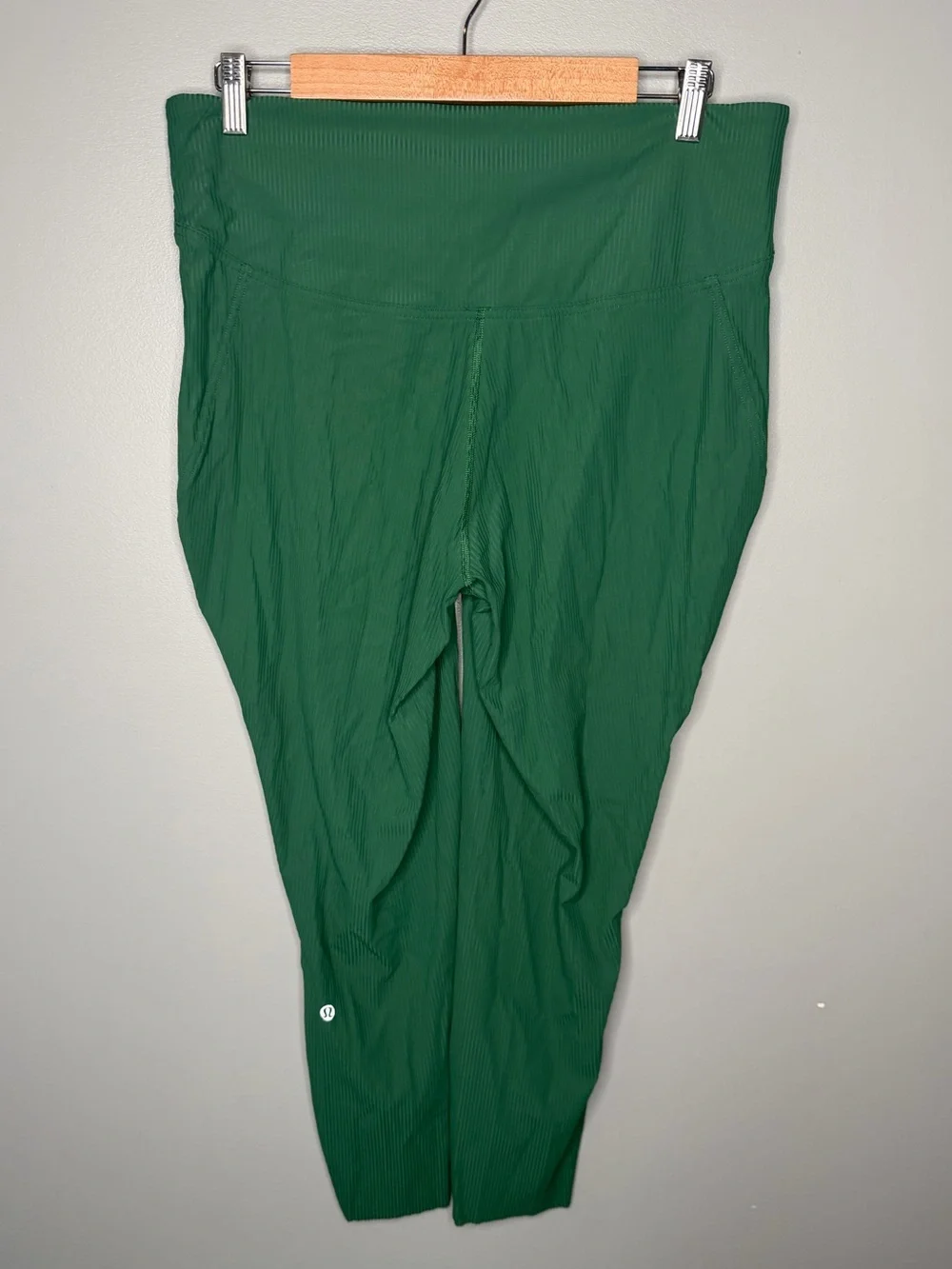 Lululemon Base Pace High-Rise Ribbed Tight 25